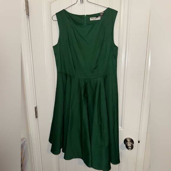 Grace Karin Dresses & Skirts - Grace Karin Green Mini Dress Perfect for Parties
